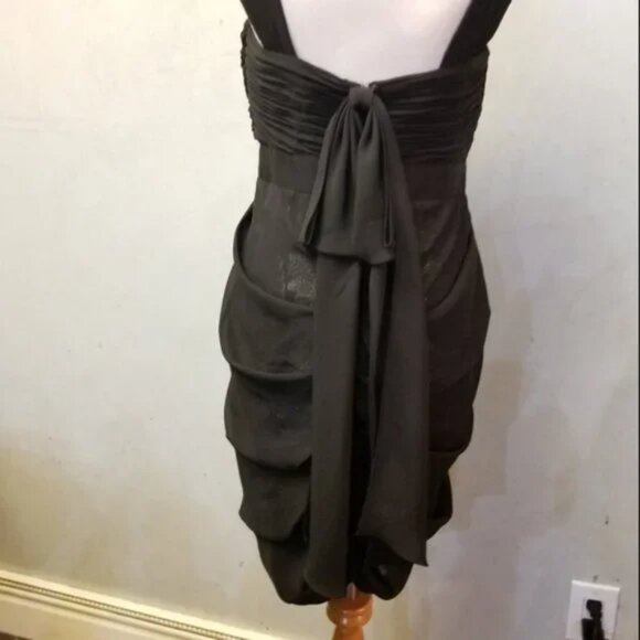 Phoebe Couture metallic overlay dress women's size 8 (M32) - Picture 2 of 6